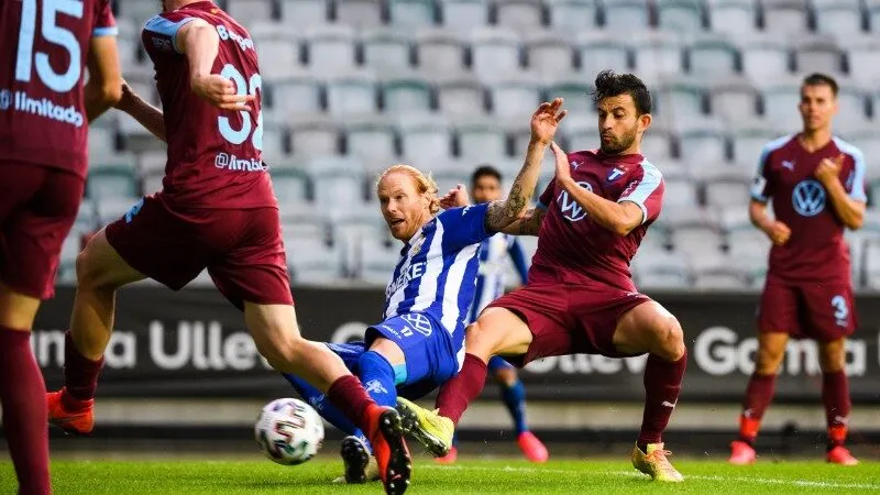 Malmo gặp khó trước Goteborg
